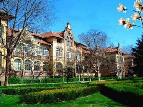 uW(xu)