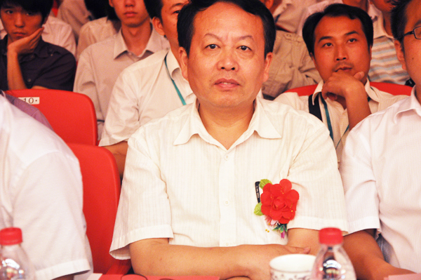 ِLϷʹI(y)W(xu)νڴِC(jing)YF(xin)